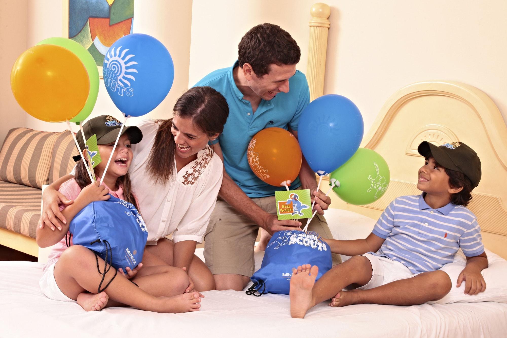 Bahia Principe Grand Bavaro Punta Cana Luaran gambar Family at the resort