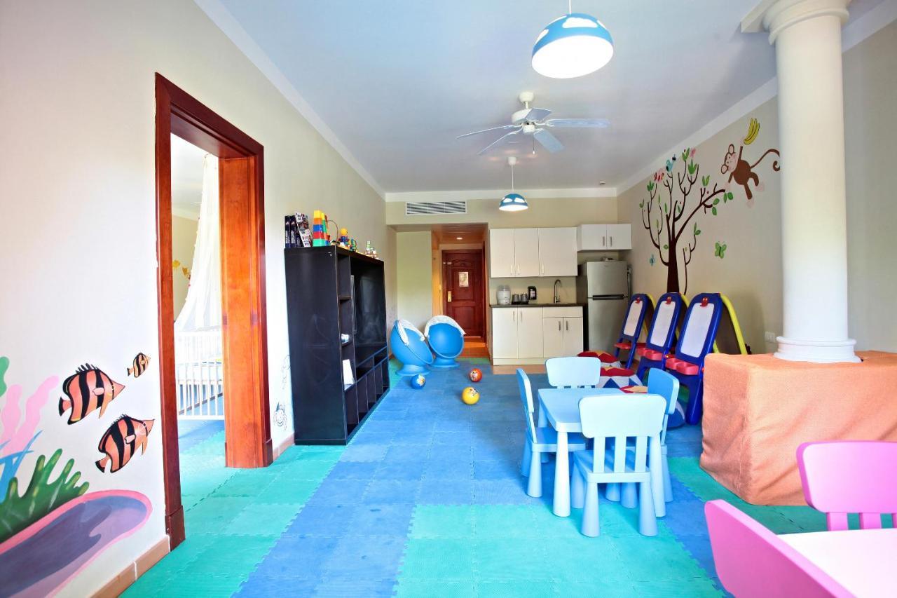 Bahia Principe Grand Bavaro Punta Cana Luaran gambar A nursery in a hotel
